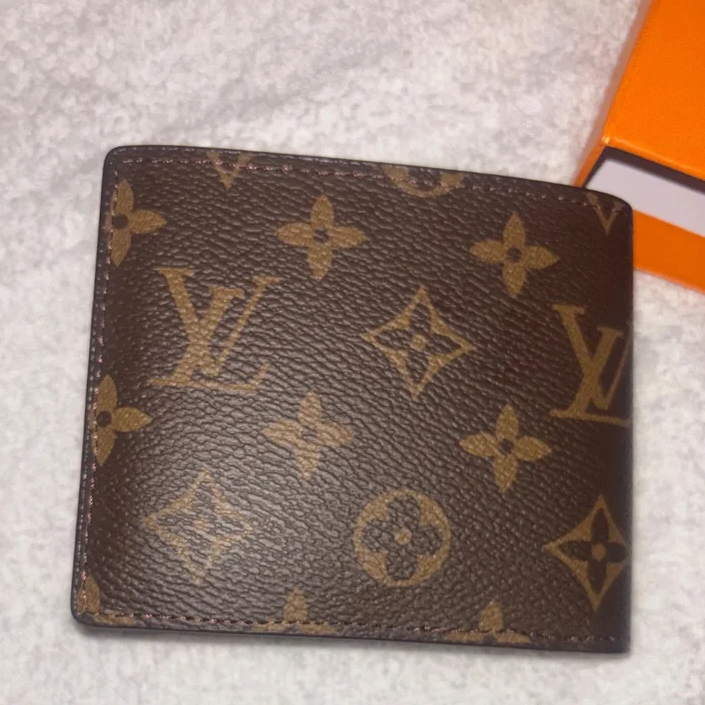 Louis Vuitton Brown Monogram Bifold Wallet for Men – Authentic Classic Designer Luxury | Free 3–5 Day USA Shipping